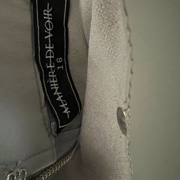 MANIERE DE VOIR ⭐️ CROP TOP ⭐️ PRINCESS SLEEVES ⭐️ ONLY TRIED ON ONCE - Picture 6 of 7